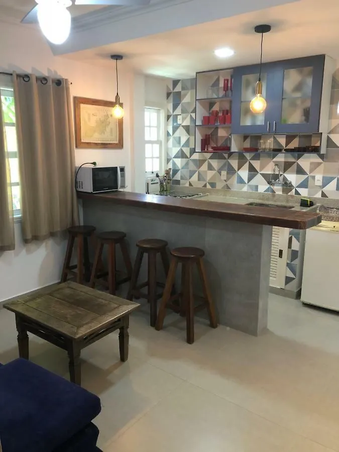 Flat Geribá com linda vista, 500 metros da praia Búzios